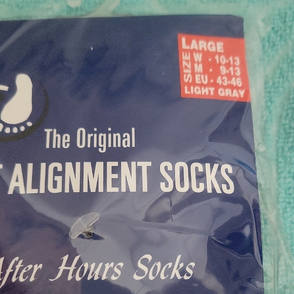 Light Gray Foot Alignment Socks - Picture 2 of 5